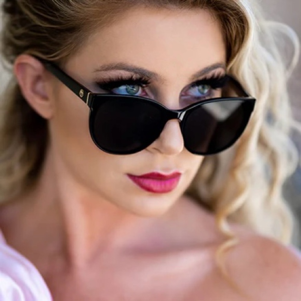 Heatwave Carat Polarized Black Sunglasses